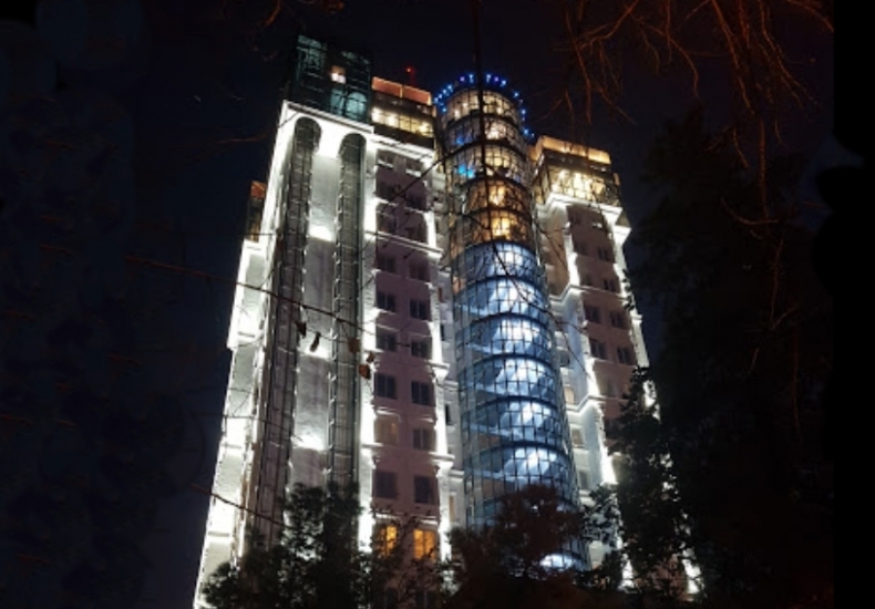 Borj Sefid Hotel Tehran